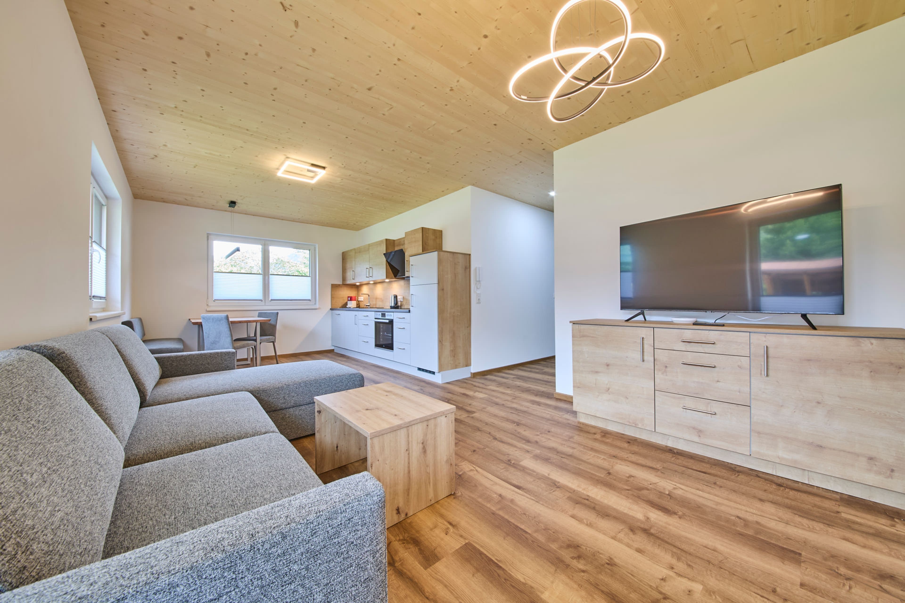 Baron’s Living - Apartment Top 1