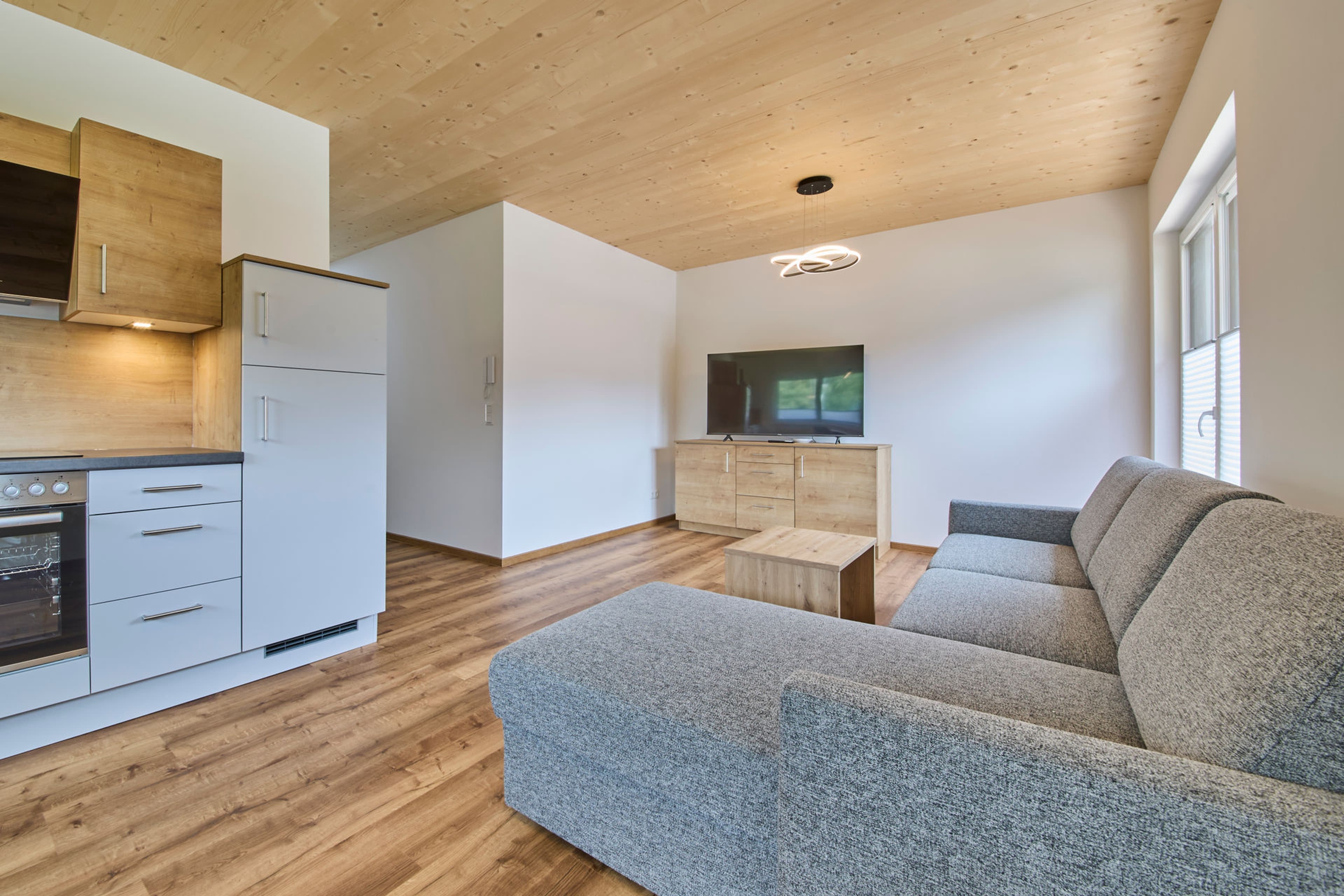 Baron’s Living - Apartment Top 4