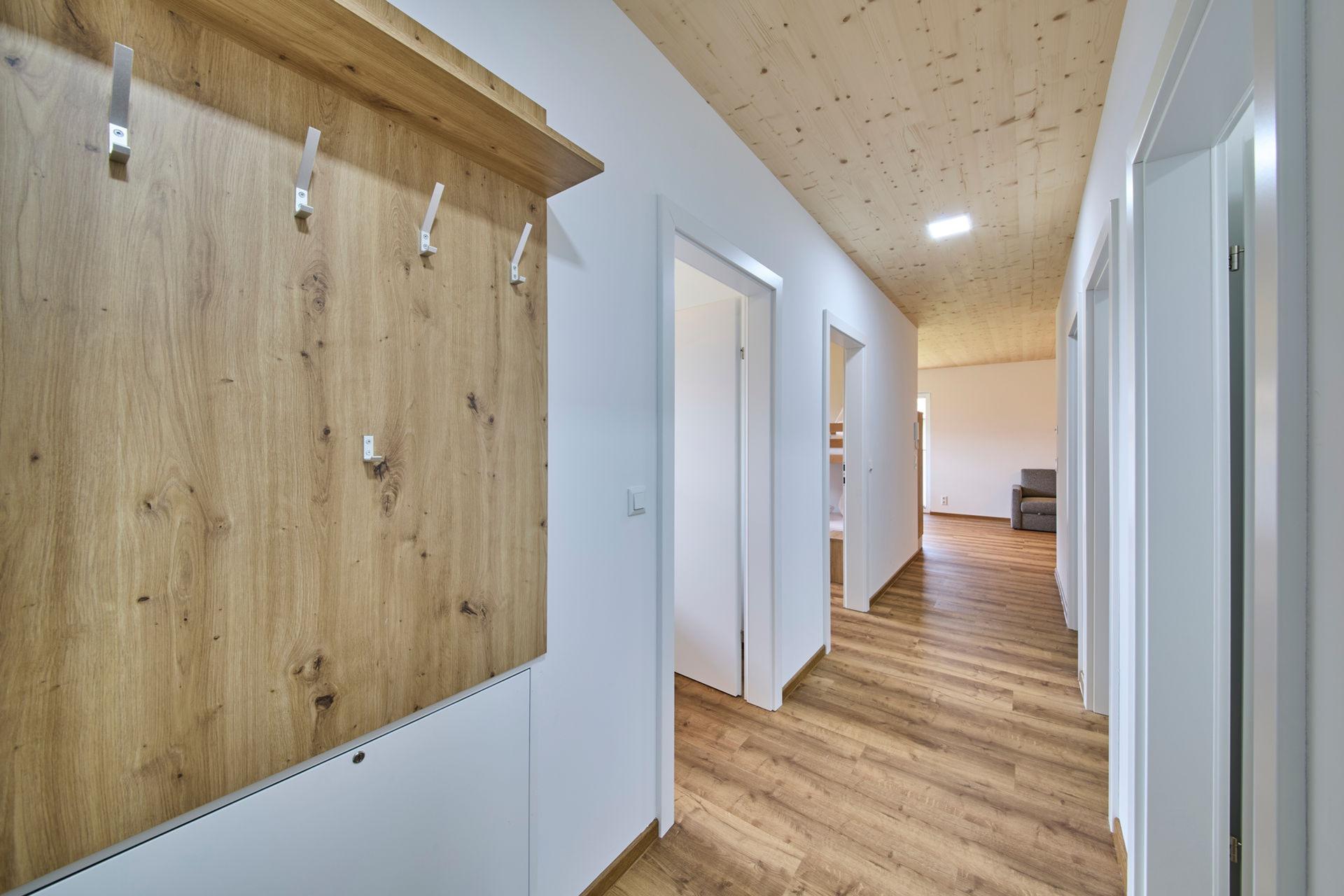 Baron’s Living · Apartment Top 2 - 8