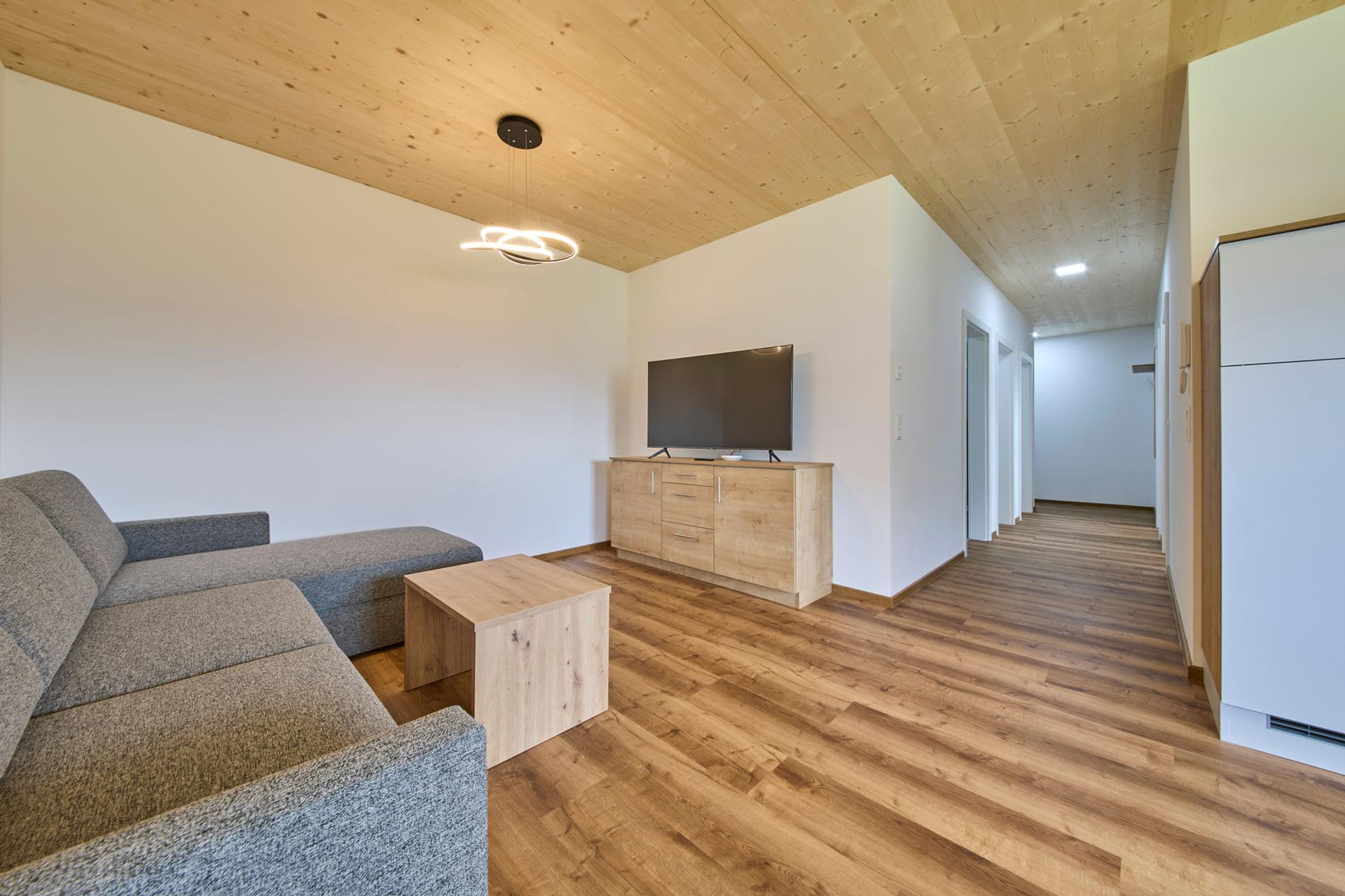 Baron’s Living · Apartment Top 2 - 2
